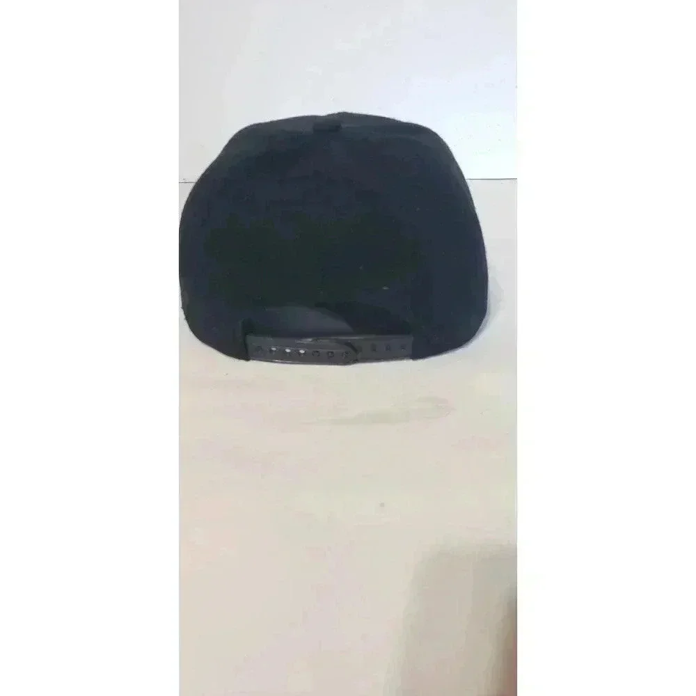 Underarmour‎ baseball hat with tag wool blend adjustable